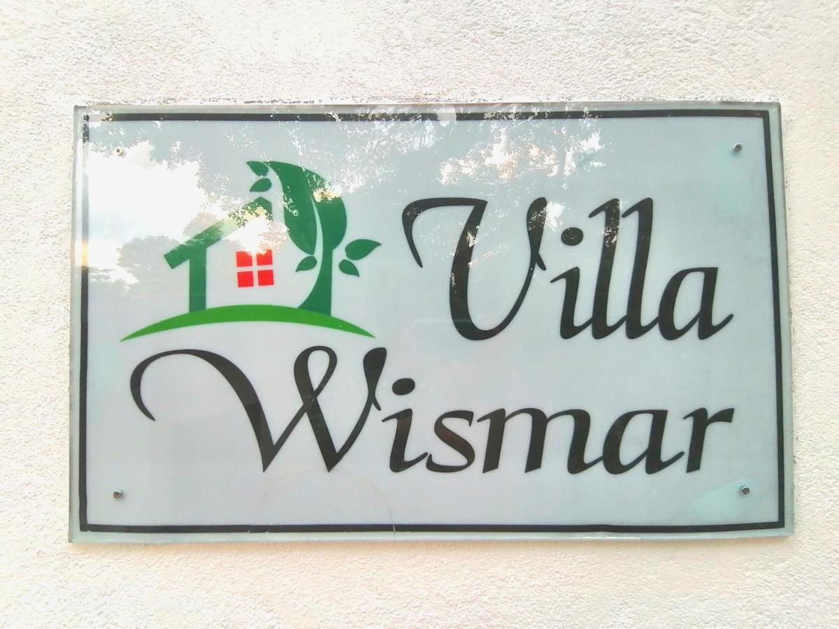 Villa Wismar Хикадува Екстериор снимка