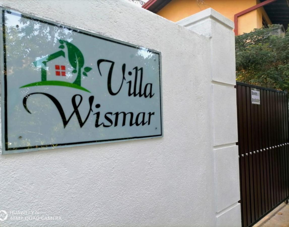 Villa Wismar Хикадува Екстериор снимка