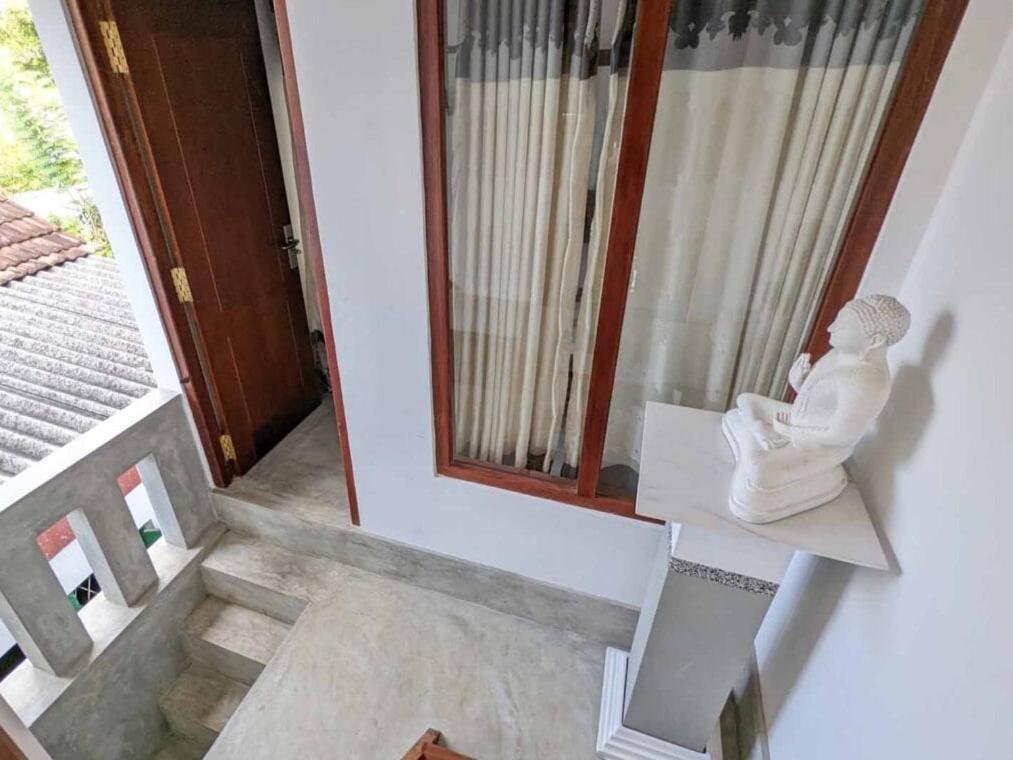 Villa Wismar Хикадува Екстериор снимка